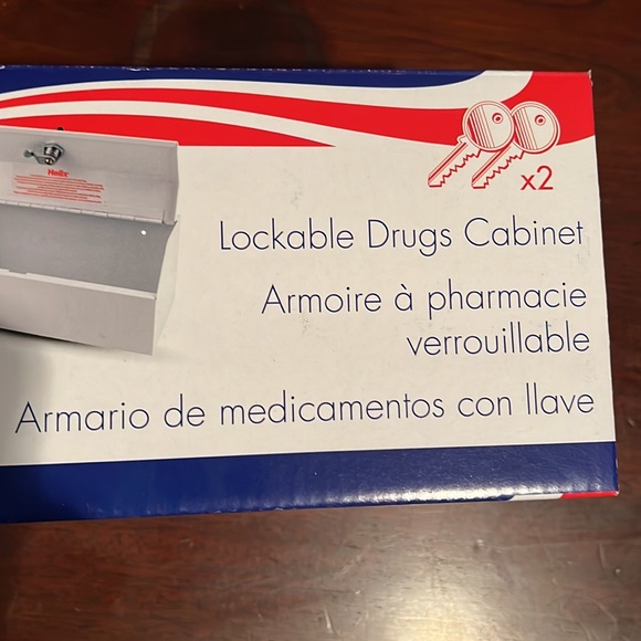 NWT Heimish Lockable Drugs Cabinet! - Picture 2 of 8